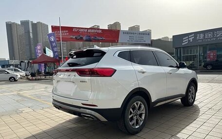Haval H6, 2022 год, 1 400 000 рублей, 5 фотография