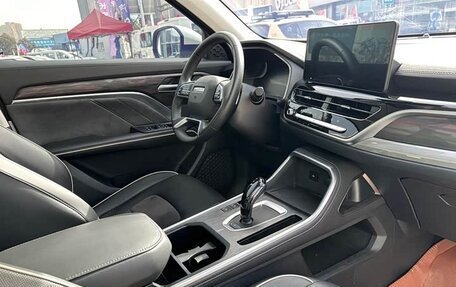 Haval H6, 2022 год, 1 400 000 рублей, 14 фотография