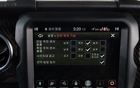 Jeep Wrangler, 2023 год, 7 280 000 рублей, 24 фотография