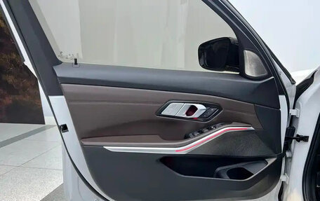 BMW 3 серия, 2022 год, 2 902 272 рублей, 11 фотография