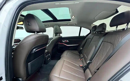 BMW 3 серия, 2022 год, 2 902 272 рублей, 12 фотография