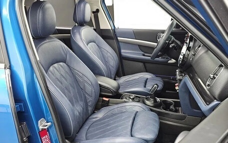 MINI Countryman II (F60), 2023 год, 1 880 000 рублей, 8 фотография