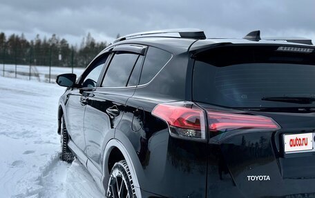 Toyota RAV4, 2017 год, 2 750 000 рублей, 12 фотография