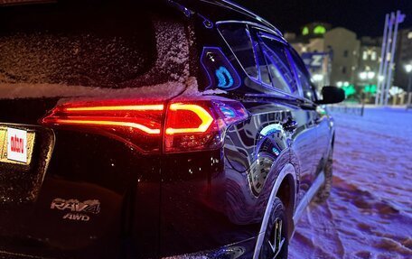 Toyota RAV4, 2017 год, 2 750 000 рублей, 7 фотография