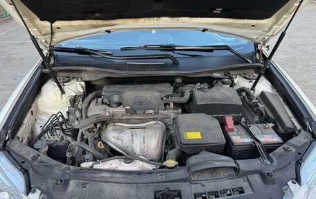 Toyota Camry, 2014 год, 1 850 000 рублей, 6 фотография