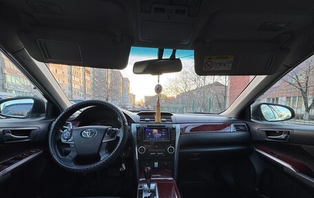 Toyota Camry, 2014 год, 1 850 000 рублей, 5 фотография