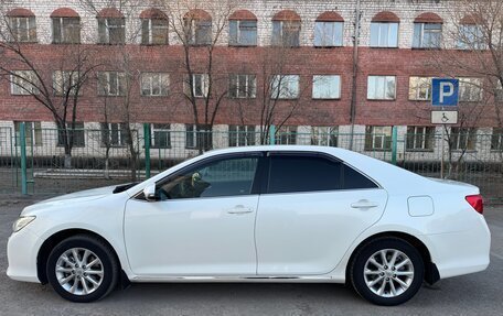 Toyota Camry, 2014 год, 1 850 000 рублей, 4 фотография