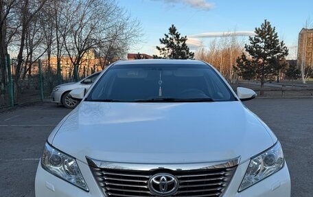 Toyota Camry, 2014 год, 1 850 000 рублей, 1 фотография