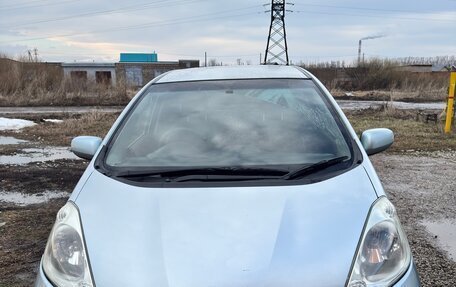 Honda Fit Shuttle I рестайлинг, 2013 год, 990 000 рублей, 4 фотография