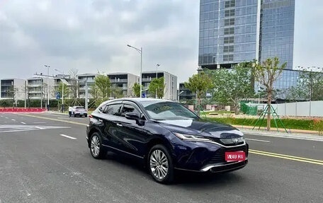 Toyota Harrier, 2022 год, 4 224 000 рублей, 1 фотография