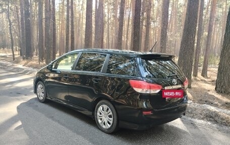 Toyota Wish II, 2010 год, 1 330 000 рублей, 2 фотография