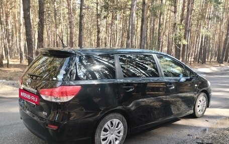 Toyota Wish II, 2010 год, 1 330 000 рублей, 3 фотография