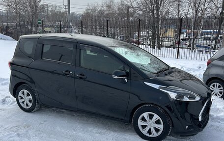 Toyota Sienta II, 2020 год, 1 559 000 рублей, 2 фотография