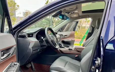 Toyota Harrier, 2022 год, 4 224 000 рублей, 5 фотография