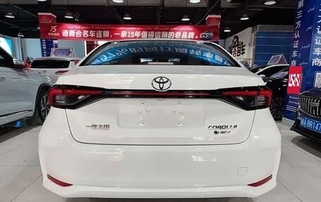 Toyota Corolla, 2026 год, 2 400 000 рублей, 5 фотография