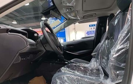 Toyota Corolla, 2026 год, 2 400 000 рублей, 11 фотография