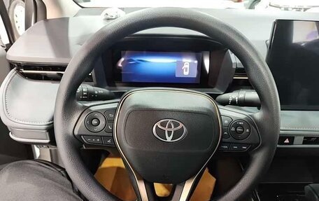 Toyota Corolla, 2026 год, 2 400 000 рублей, 9 фотография