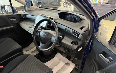Honda Freed I, 2013 год, 1 249 000 рублей, 10 фотография