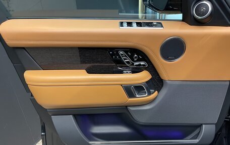 Land Rover Range Rover IV рестайлинг, 2018 год, 6 500 000 рублей, 9 фотография