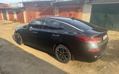 KIA Optima IV, 2018 год, 2 500 000 рублей, 4 фотография