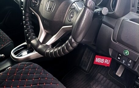 Honda Fit III, 2016 год, 1 100 000 рублей, 27 фотография