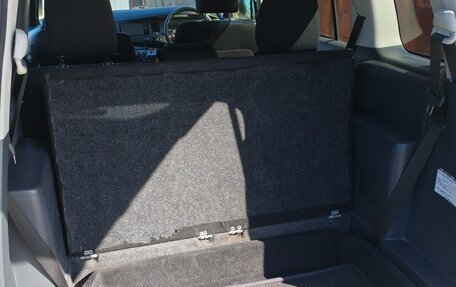 Toyota ISis I, 2014 год, 1 470 000 рублей, 12 фотография