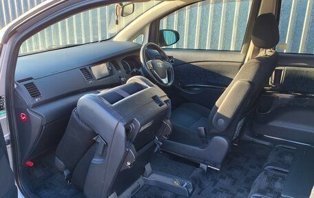 Toyota ISis I, 2014 год, 1 470 000 рублей, 15 фотография