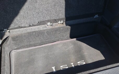 Toyota ISis I, 2014 год, 1 470 000 рублей, 11 фотография