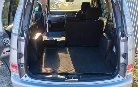 Toyota ISis I, 2014 год, 1 470 000 рублей, 18 фотография