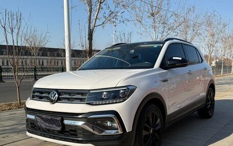 Volkswagen T-Cross I, 2022 год, 1 698 400 рублей, 1 фотография