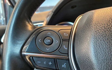 Toyota Camry, 2019 год, 2 900 000 рублей, 10 фотография