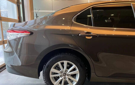 Toyota Camry, 2019 год, 2 900 000 рублей, 6 фотография