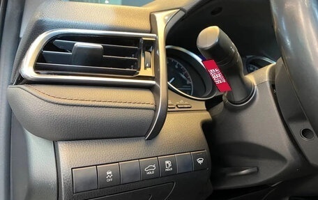 Toyota Camry, 2019 год, 2 900 000 рублей, 9 фотография