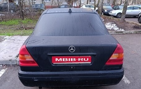 Mercedes-Benz C-Класс, 1997 год, 120 000 рублей, 2 фотография