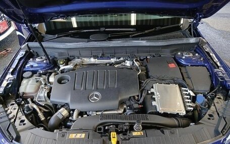 Mercedes-Benz GLB, 2023 год, 2 919 069 рублей, 3 фотография