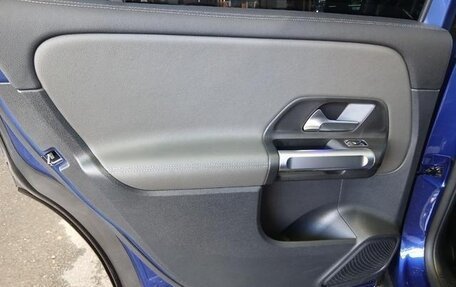 Mercedes-Benz GLB, 2023 год, 2 919 069 рублей, 33 фотография