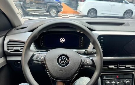 Volkswagen T-Cross I, 2022 год, 1 500 000 рублей, 12 фотография