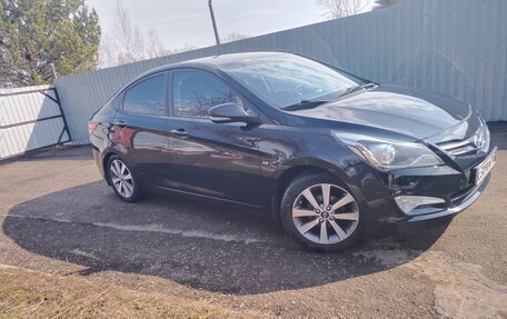 Hyundai Solaris II рестайлинг, 2015 год, 920 000 рублей, 3 фотография