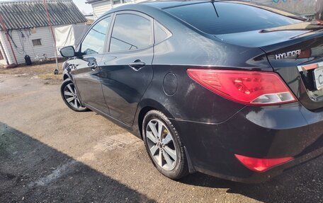 Hyundai Solaris II рестайлинг, 2015 год, 920 000 рублей, 6 фотография