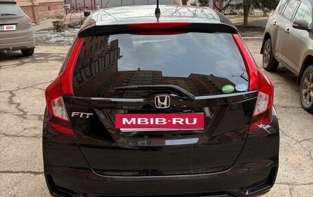 Honda Fit III, 2019 год, 1 230 000 рублей, 2 фотография