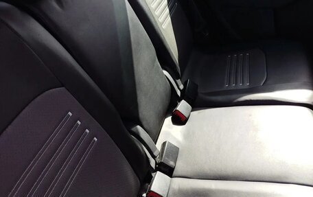 Skoda Yeti I рестайлинг, 2012 год, 1 350 000 рублей, 20 фотография