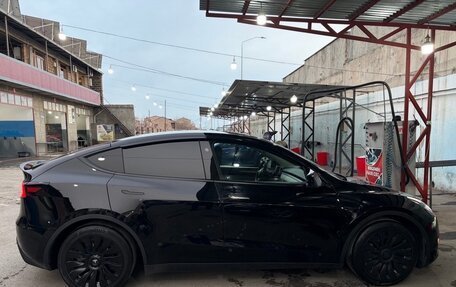 Tesla Model Y I, 2024 год, 2 500 000 рублей, 1 фотография