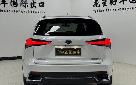 Lexus NX, 2022 год, 3 525 000 рублей, 5 фотография