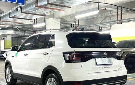 Volkswagen T-Cross I, 2022 год, 1 431 136 рублей, 6 фотография