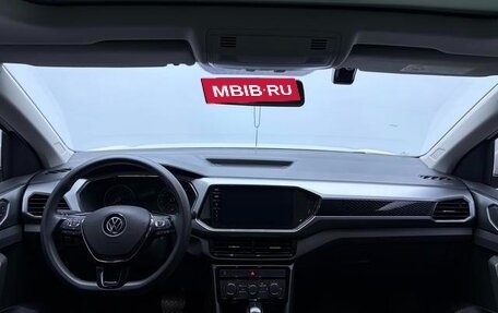 Volkswagen T-Cross I, 2021 год, 1 300 000 рублей, 12 фотография