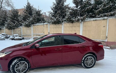 Toyota Corolla, 2018 год, 1 590 000 рублей, 3 фотография