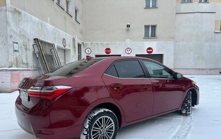 Toyota Corolla, 2018 год, 1 590 000 рублей, 4 фотография