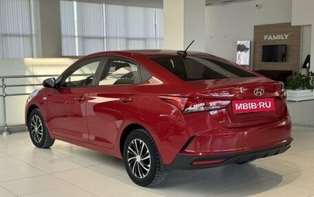 Hyundai Solaris II рестайлинг, 2021 год, 1 600 000 рублей, 6 фотография