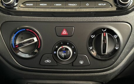 Hyundai Solaris II рестайлинг, 2021 год, 1 600 000 рублей, 17 фотография