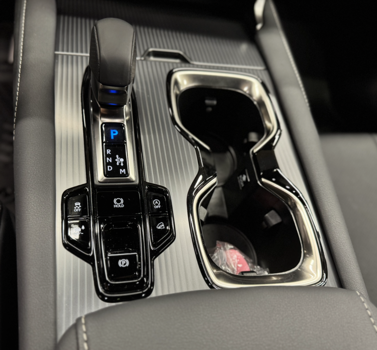 Lexus RX IV рестайлинг, 2026 год, 12 500 000 рублей, 13 фотография